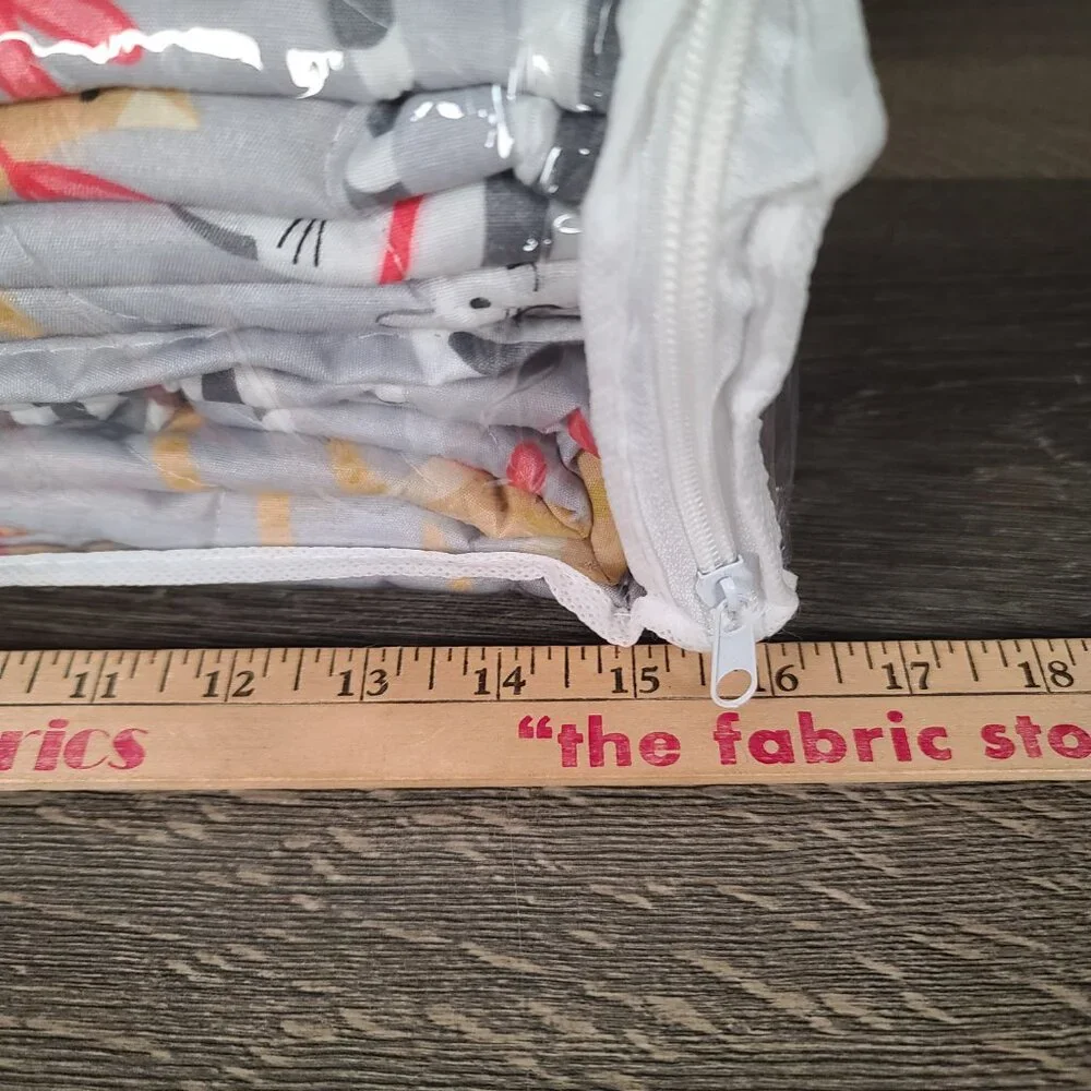 New in Bag Ashley Cooper Home Collection Whimsy Cats King Single Quilt